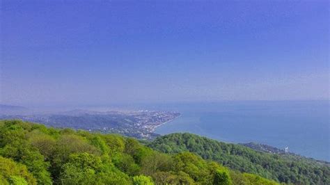 背山面海